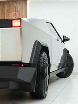 تسلا سايبر تراك